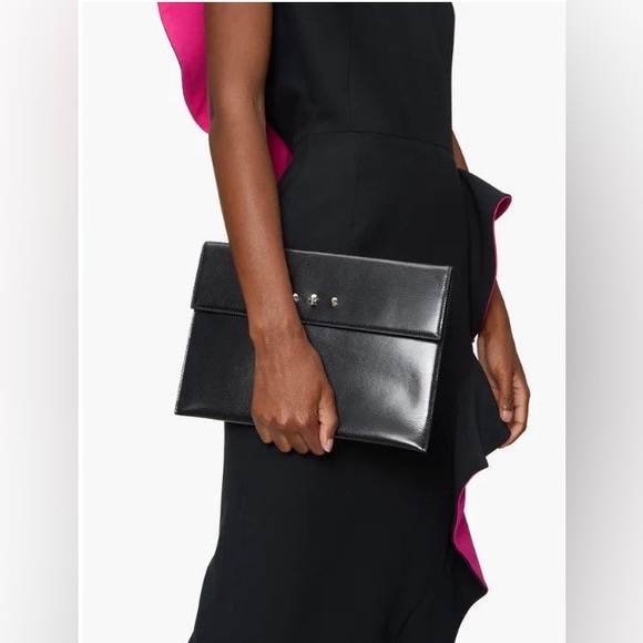 Alexander McQueen Skull and Stud Envelope Clutch - Picture 10 of 11